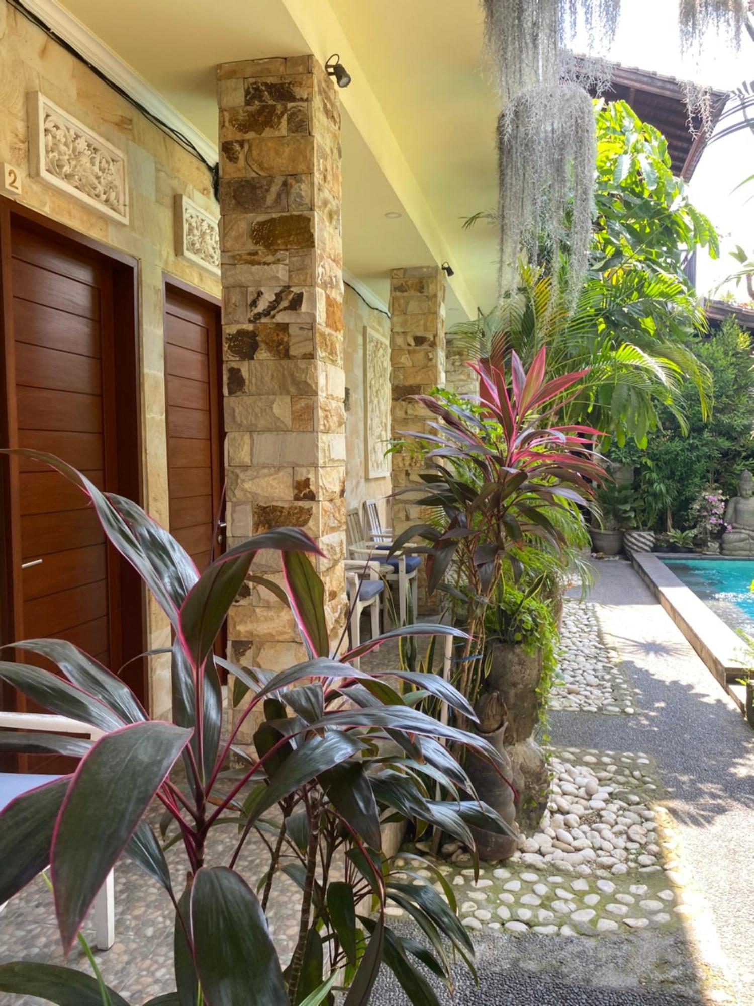 Frog Homestay Sanur ภายนอก รูปภาพ
